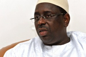 Film ''Innocence of muslim'': Macky Sall condamne. Film ''Innocence of muslim'': Macky Sall condamne.