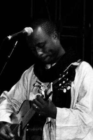 A la découverte de Hampaté & le Sahel blues "Une révélation saint-louisienne, vainqueur de la catégorie Musique Africaine de l'AFROS PÉPITES SHOW"
