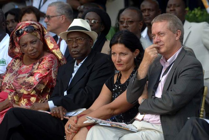 247847_1920042332096_1573190513_3519925_2036010_n 247847_1920042332096_1573190513_3519925_2036010_n