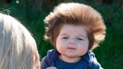 La chevelure de ce bébé affole la toile La chevelure de ce bébé affole la toile