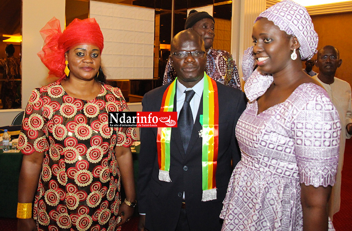 DÉCORATION : Ibrahima DIAO élevé au rang de Chevalier de l’ordre du Mérite (Photos)