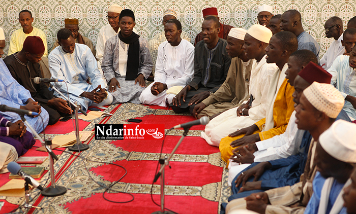 MOSQUÉE IHSANE : Ferveur et Dévotion à l’ouverture du Bourda 2016. Regardez ! MOSQUÉE IHSANE : Ferveur et Dévotion à l’ouverture du Bourda 2016. Regardez !