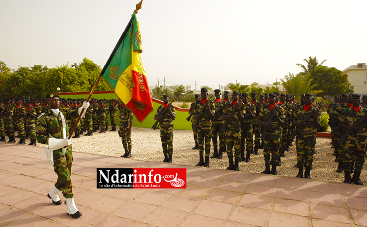 Contingent 2016/3 : le drapeau présenté à 974 nouveaux soldats, dont 45 filles (vidéo)