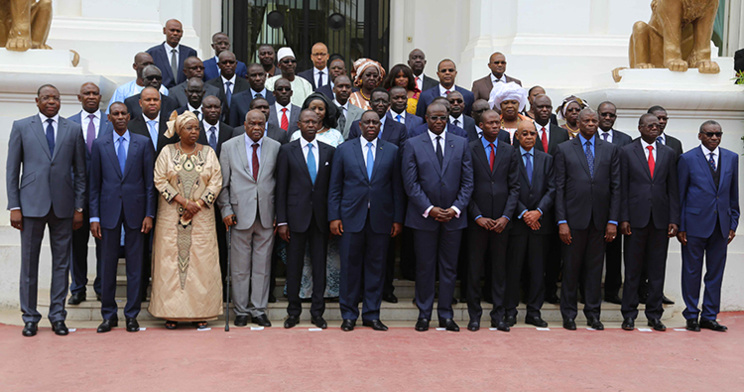 Les nouvelles nominations et le communiqué du Conseil des Ministres du mercredi 28 décembre 2016 Les nouvelles nominations et le communiqué du Conseil des Ministres du mercredi 28 décembre 2016