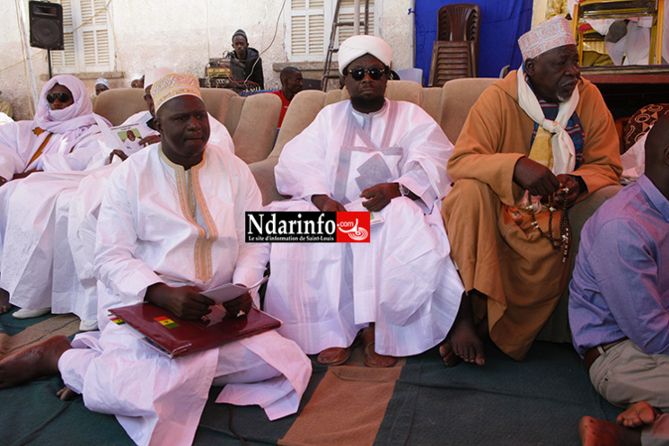 INSTITUT SERIGNE MAMOUNE NDIAYE : pose de la première pierre ( Vidéo - Photos )
