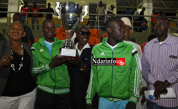 GANDIOL - FINALE DE LA ZONE 13 : Arona SOW célèbre la jeunesse ( Vidéo - Photos ) GANDIOL - FINALE DE LA ZONE 13 : Arona SOW célèbre la jeunesse ( Vidéo - Photos )