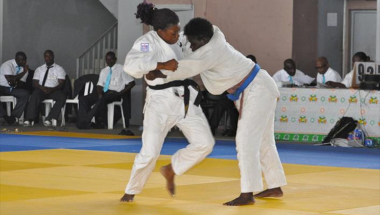 JUDO : la Saint-Louisienne Ngalla DIOP, meilleure combattante du Sénégal. JUDO : la Saint-Louisienne Ngalla DIOP, meilleure combattante du Sénégal.