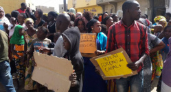 Saint-Louis : le Préfet bloque les souteneurs des câblodistributeurs. Saint-Louis : le Préfet bloque les souteneurs des câblodistributeurs.