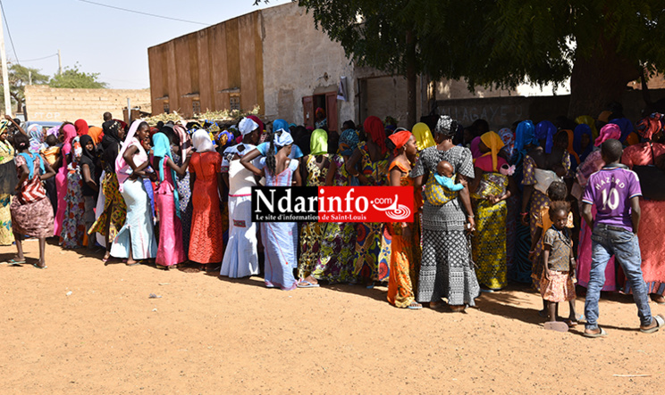 LOUGA: Samba KANTE offre 13 km de piste, des salles de classe et un réseau électrique pour désenclaver keur Balla SEYE LOUGA: Samba KANTE offre 13 km de piste, des salles de classe et un réseau électrique pour désenclaver keur Balla SEYE