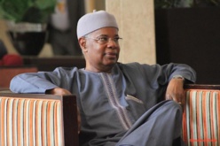 Djibo Ka: " Nous ne sommes pas des vieillards ... " Djibo Ka: " Nous ne sommes pas des vieillards ... "