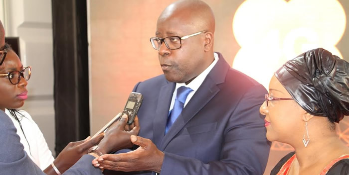 INTERNET: Orange annonce une baisse et de nouveaux tarifs sur le fixe et mobile, à compter du 15 février 2017 INTERNET: Orange annonce une baisse et de nouveaux tarifs sur le fixe et mobile, à compter du 15 février 2017