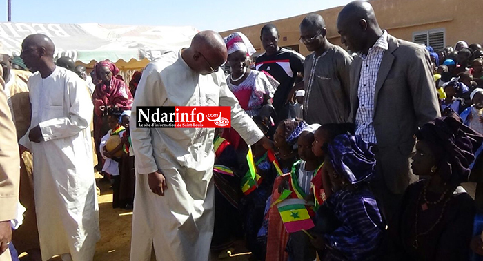 Saint-Louis : Serigne Mbaye THIAM visite les chantiers de l'éducation ( Photos ) Saint-Louis : Serigne Mbaye THIAM visite les chantiers de l'éducation ( Photos )