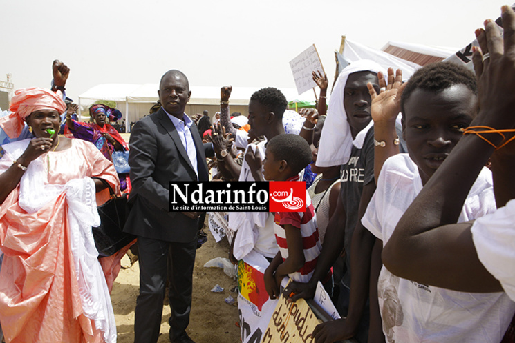 L’APR de MPAL aux avant-postes : Mor Guèye GAYE plébiscité à l’accueil du PR. Regardez ! L’APR de MPAL aux avant-postes : Mor Guèye GAYE plébiscité à l’accueil du PR. Regardez !