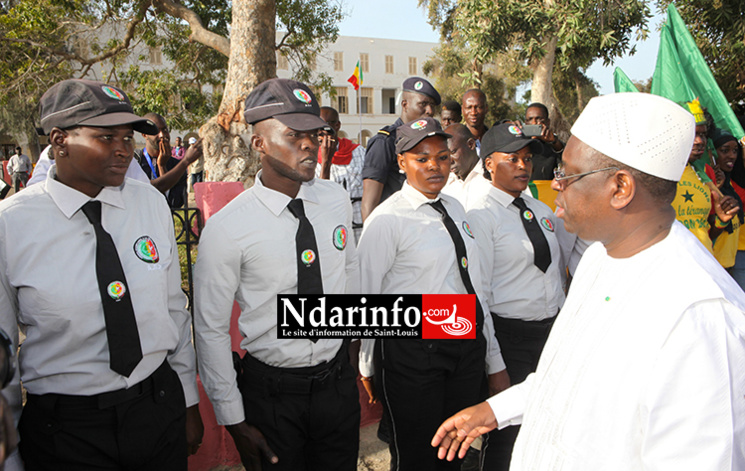 Saint-Louis : les inédites images de la Cérémonie de Levée des Couleurs Saint-Louis : les inédites images de la Cérémonie de Levée des Couleurs