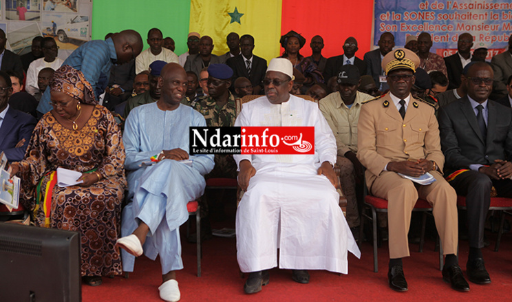 Le Chef de l’Etat évoque la possibilité d’un bac sur le fleuve Sénégal à Podor Le Chef de l’Etat évoque la possibilité d’un bac sur le fleuve Sénégal à Podor