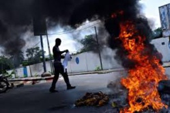 Arrestation de Khalifa Sall : Scènes de guérilla à Grand-Yoff Arrestation de Khalifa Sall : Scènes de guérilla à Grand-Yoff