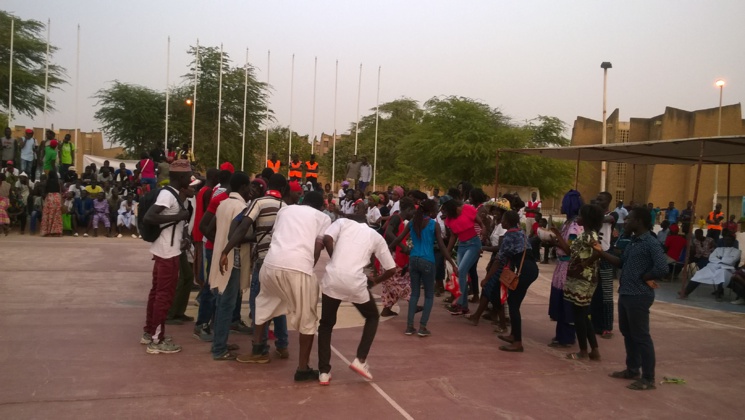 Journées Mondiales de la Jeunesse Catholique (JMJ) à l’aumônerie Saint-Augustin de l’UGB : un grand carnaval organisé à l’accueil des délégations