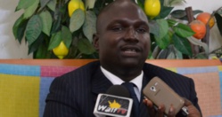 Le docteur Cheikh Thiara FALL en deuil Le docteur Cheikh Thiara FALL en deuil