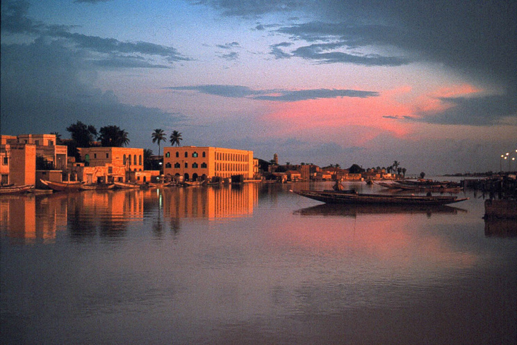 Réhabilitation de la chambre de commerce de Saint-Louis et acquisition de 2 bateaux-taxi : Le Cosec offre 50 millions de Fcfa Réhabilitation de la chambre de commerce de Saint-Louis et acquisition de 2 bateaux-taxi : Le Cosec offre 50 millions de Fcfa