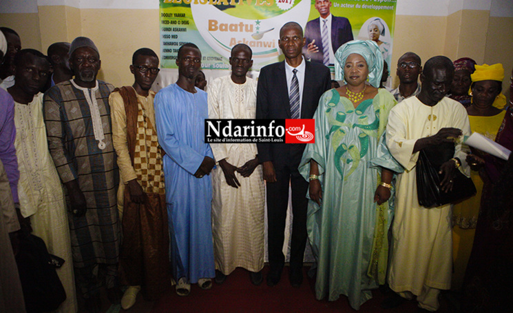 LÉGISLATIVES 2017 : la coalition « BAATU ASKAN WI » en démonstration de force ( vidéo ) LÉGISLATIVES 2017 : la coalition « BAATU ASKAN WI » en démonstration de force ( vidéo )