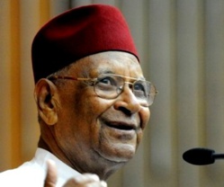 Amadou-Mahtar M’Bow : ’’Nous ne devrions pas avoir plus de deux ou trois partis"