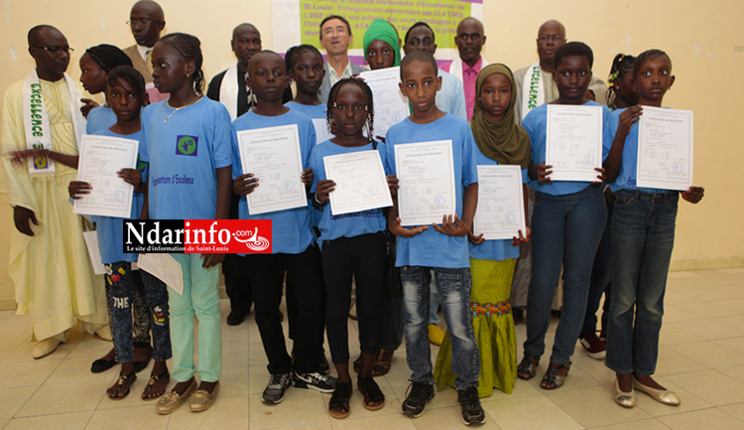 Saint-Louis : les meilleurs élèves de l’Espace Elémentaire d’Excellence, primés. Saint-Louis : les meilleurs élèves de l’Espace Elémentaire d’Excellence, primés.