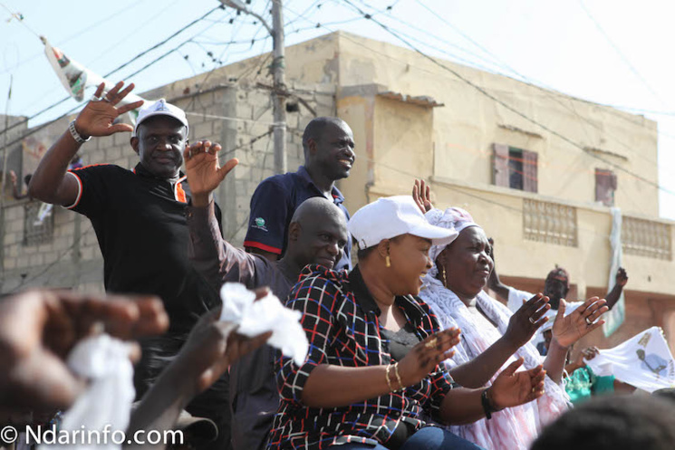 PHOTOS – Impressionnante mobilisation à la caravane de BBY sur la Langue de Barbarie