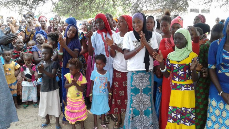 FASS-NGOM : les populations adhèrent à BBY mais demandent de l’eau et des pistes. FASS-NGOM : les populations adhèrent à BBY mais demandent de l’eau et des pistes.