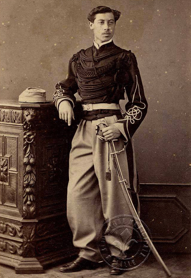 HISTOIRE : Louis, le fils de Faidherbe et de Diocounda SIDIBE, mourut de la fièvre jaune en 1881 à l’âge de 24 ans.