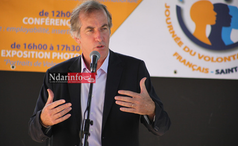 Christophe BIGOT, l'Ambassadeur de la France, annonce une tournée à Saint-Louis Christophe BIGOT, l'Ambassadeur de la France, annonce une tournée à Saint-Louis