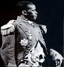 Douta Seck, ce géant ! Douta Seck, ce géant !