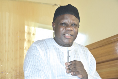 Doudou Keinde Mbaye, chantre Tidiane : « Abdoul Aziz Sy Al Amine, un homme d’une grande serviabilité » Doudou Keinde Mbaye, chantre Tidiane : « Abdoul Aziz Sy Al Amine, un homme d’une grande serviabilité »