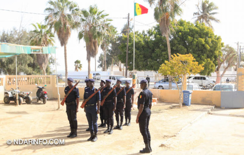 POLICE: le Commissaire Ousmane FALL installé à l'arrondissement de l'île (photos)