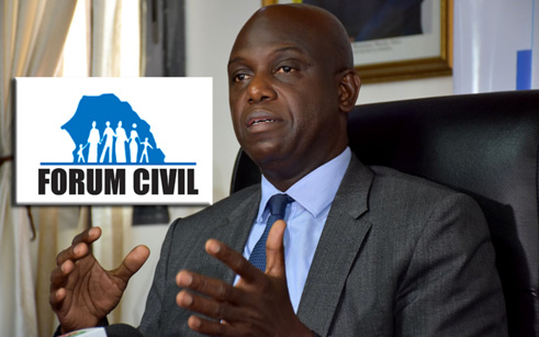 Le Forum Civil de Saint-Louis récompense Mansour FAYE Le Forum Civil de Saint-Louis récompense Mansour FAYE