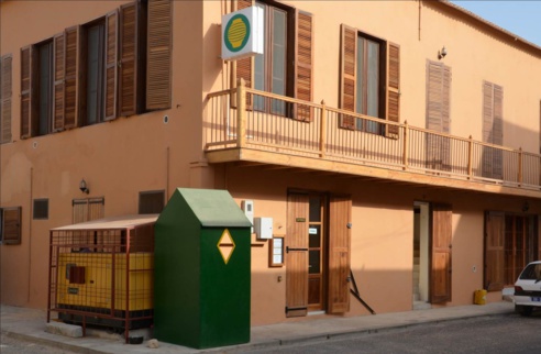 Microfinance : Microcred absorbe Fides Microfinance : Microcred absorbe Fides