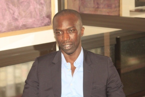 Abdou Sy, fils d'Al Makhtoum: « Si Serigne Moustapha Sy n’arrête pas d’attaquer Pape Malick, nous allons … » Abdou Sy, fils d'Al Makhtoum: « Si Serigne Moustapha Sy n’arrête pas d’attaquer Pape Malick, nous allons … »