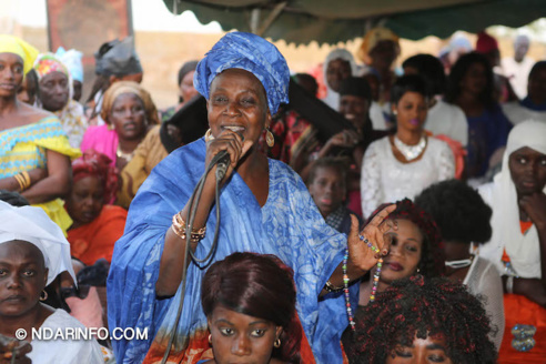 Remise d’une ambulance médicalisée : À DIAWAR, Faly SECK ouvre « l’année sociale » du président Macky SALL  (Vidéo & Photos)