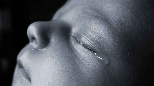 Saint-Louis : un bébé vivant retrouvé au bord du fleuve Saint-Louis : un bébé vivant retrouvé au bord du fleuve