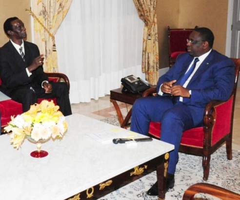 Parrainage : le RDS invite Macky SALL à " sursoir au dépôt de cette loi"