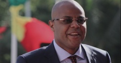 Mame Mbaye Ndiaye tacle Pr Bathily : « S’il avait été élu à l’Ua il n’aurait pas cette position » Mame Mbaye Ndiaye tacle Pr Bathily : « S’il avait été élu à l’Ua il n’aurait pas cette position »