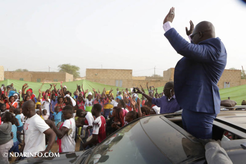 FINALE NAVETANE DE DIAWAR : l’engagement social du parrain Faly SECK offert en exemple à la jeunesse (vidéo) FINALE NAVETANE DE DIAWAR : l’engagement social du parrain Faly SECK offert en exemple à la jeunesse (vidéo)