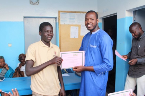 Journée Nationale de l’Enfant Talibé : 18 jeunes formés en horticulture reçoivent leur attestation ( photos)