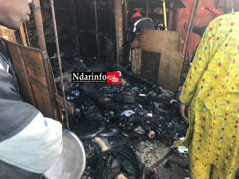 Incendie au marché « Pikine » : trois cantines consumées par les flammes ( photos )