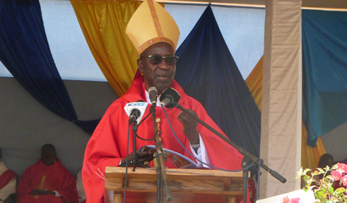 Poponguine : des fidèles catholiques prient pour la paix au Sénégal Poponguine : des fidèles catholiques prient pour la paix au Sénégal