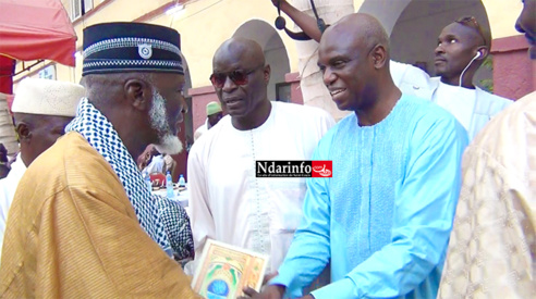 Renforcement de la paix sociale : Mansour FAYE salue l’apport des religieux (vidéo) Renforcement de la paix sociale : Mansour FAYE salue l’apport des religieux (vidéo)