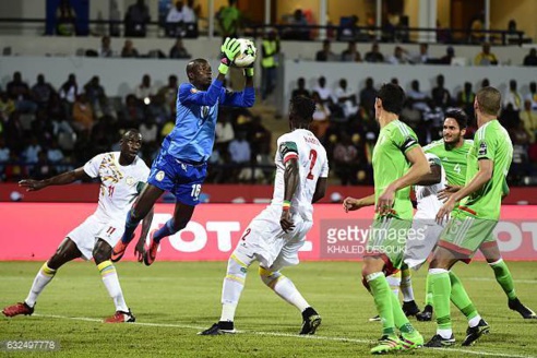 Pologne-Sénégal : Le onze des Lions, Khadim Ndiaye dans les buts