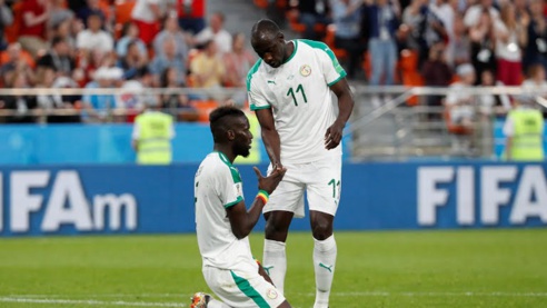 Nul contre le Japon: la tactique de jeu qu'il fallait adopter ... Nul contre le Japon: la tactique de jeu qu'il fallait adopter ...