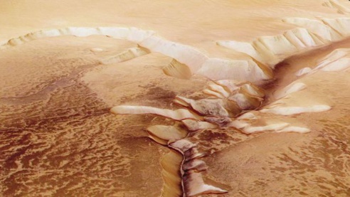 Des scientifiques annoncent avoir découvert un vaste lac d'eau liquide sur Mars