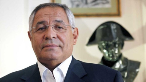 Robert Bourgi, ni crédible, ni sérieux ! Par Khadim BITEYE Robert Bourgi, ni crédible, ni sérieux ! Par Khadim BITEYE