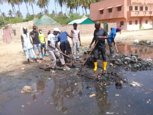 INONDATIONS : Cité Niakh dans la tourmente (photos) INONDATIONS : Cité Niakh dans la tourmente (photos)